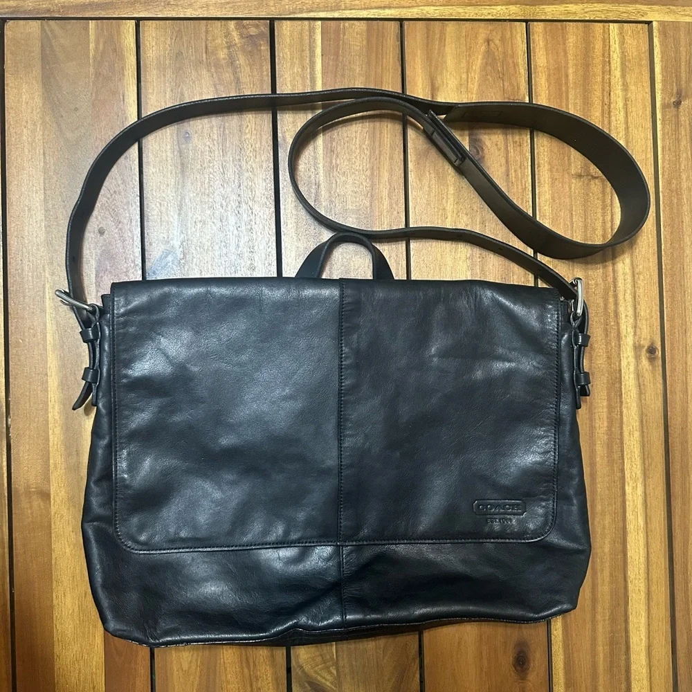 Coach Black Leather Messenger Bag 70226